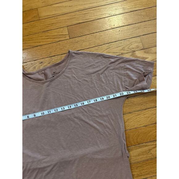 Womens Size M Nike Dri Fit Shirt - Picture 4 of 5